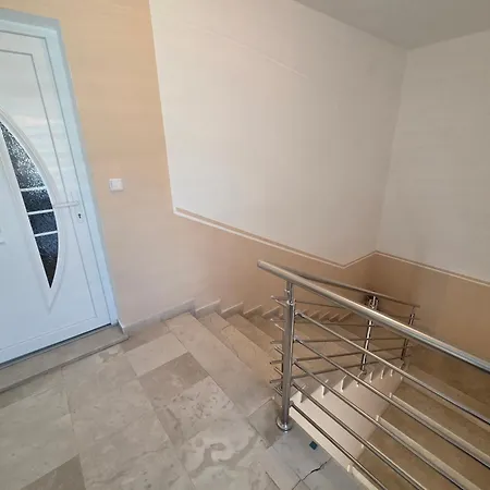 Antonio Apartment *